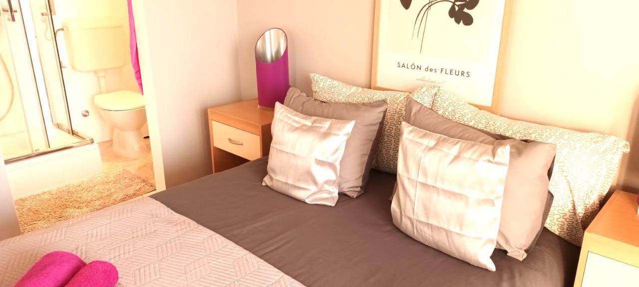 Olivista Croatia Apartments นยีวีเซ ภายนอก รูปภาพ