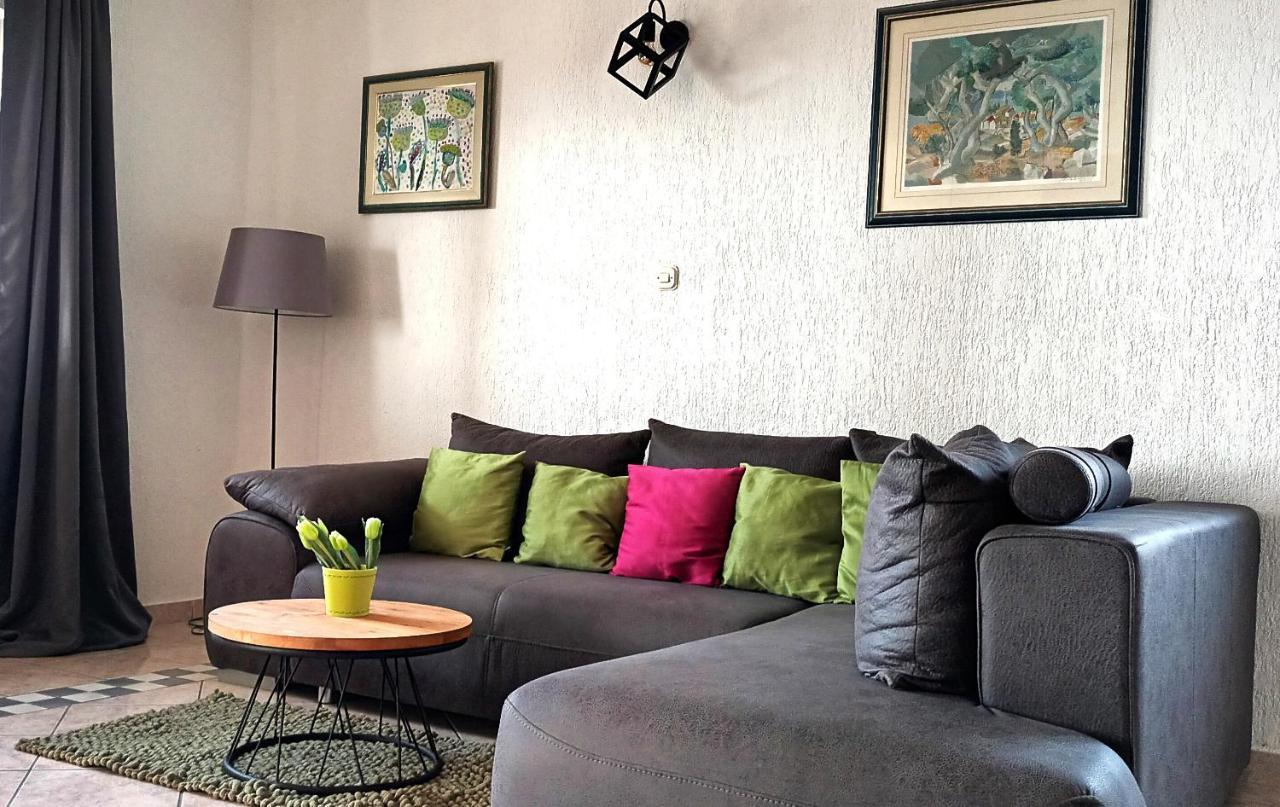 Olivista Croatia Apartments นยีวีเซ ภายนอก รูปภาพ